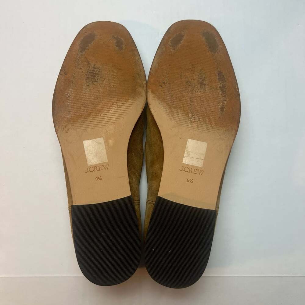 Classic Loafers In Suede For Women - Picture 6 of 7